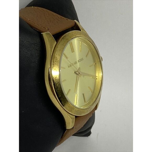 Michael Kors Runway MK3179 Men's Brown Leather Analog Dial Quartz Watch EY663 - Picture 5 of 12